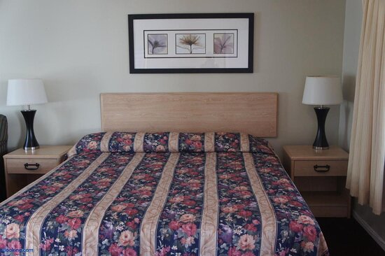 Budget Inn