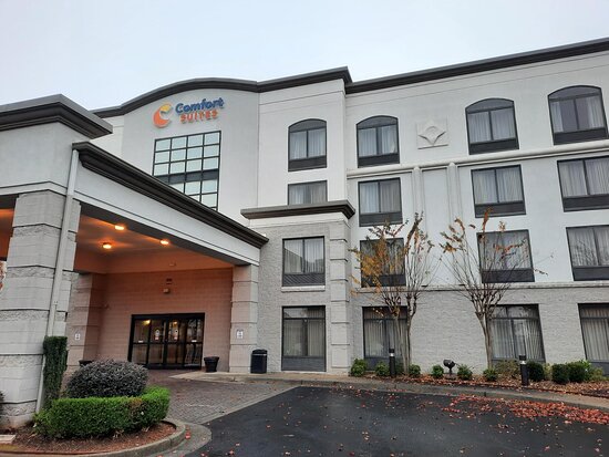 Comfort Suites