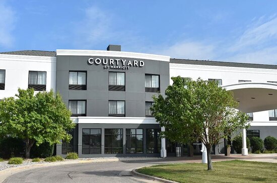 Courtyard by Marriott Fargo Moorhead, MN