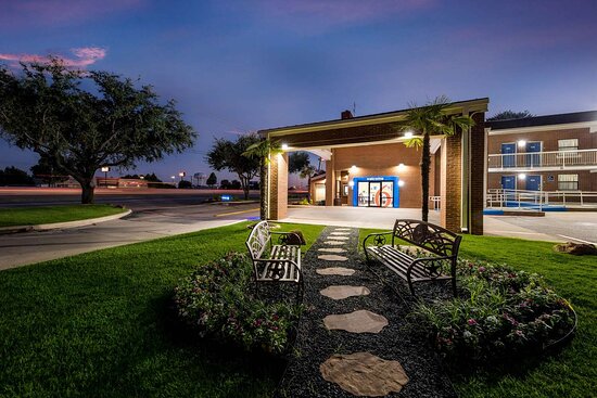 Motel 6 Dallas - Plano Northeast