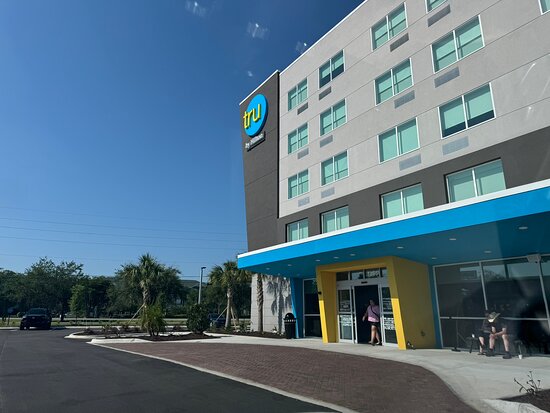 Tru by Hilton Jacksonville Airport I-95