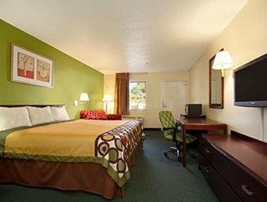 Super 8 by Wyndham Florence