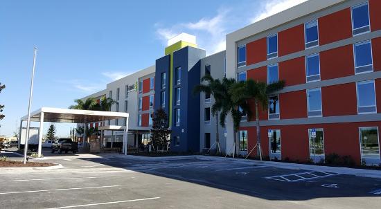 Home2 Suites By Hilton Orlando / International Drive South