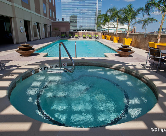 Embassy Suites by Hilton Houston Downtown
