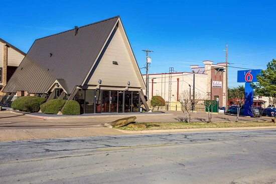 Motel 6 Arlington TX