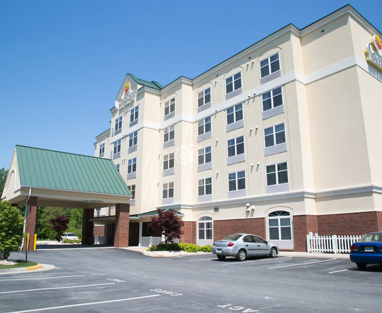 Comfort Inn & Suites Virginia Beach-Norfolk Airport