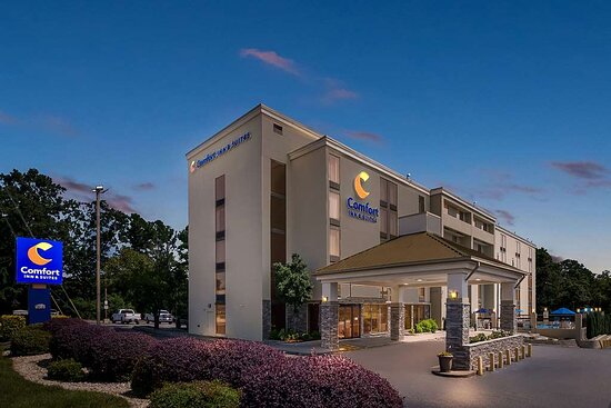 Comfort Inn & Suites Durham Near Duke University