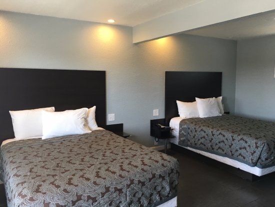 Rodeway Inn