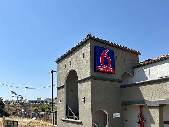 Motel 6 Lake Elsinore