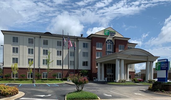 Holiday Inn Express & Suites Tuscaloosa-University