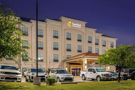 Comfort Inn & Suites Fort Worth - Fossil Creek