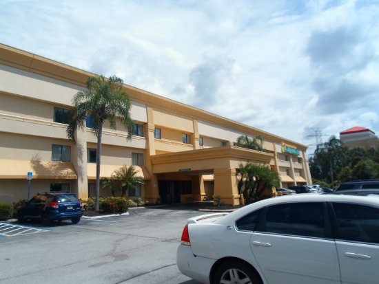 La Quinta Inn & Suites by Wyndham Tampa Fairgrounds - Casino