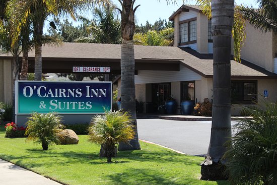 O'Cairns Inn & Suites