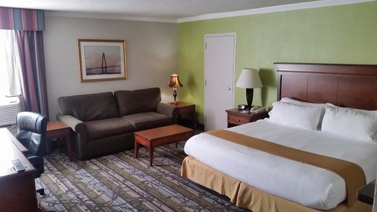 Wyndham Garden Summerville