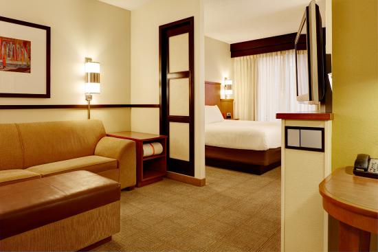 Hyatt Place Fort Wayne – Northwest