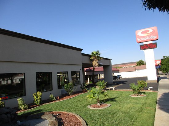 Econo Lodge St George North - near Pioneer Park