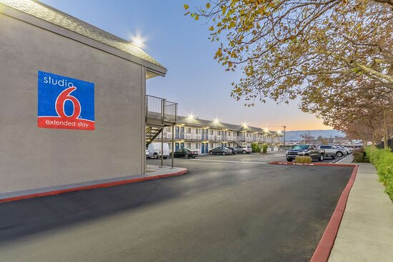 Studio 6 Hayward, CA – Silicon Valley Gateway