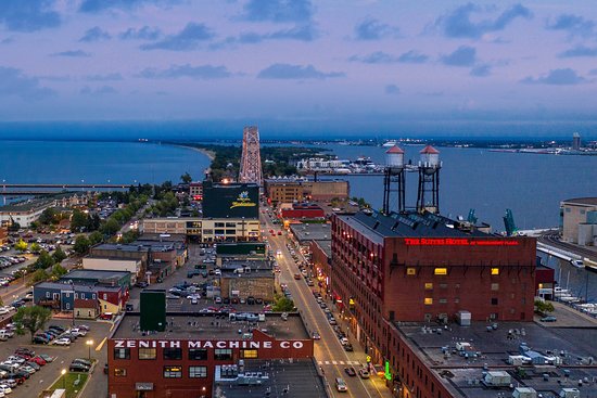 The Suites Hotel At Waterfront Plaza