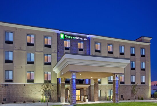 Holiday Inn Express & Suites Lincoln Airport By IHG
