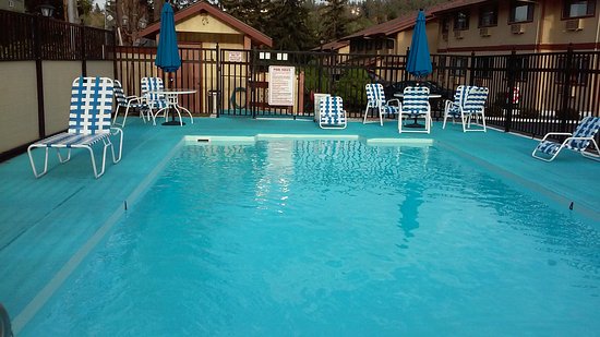 Coachman Inn