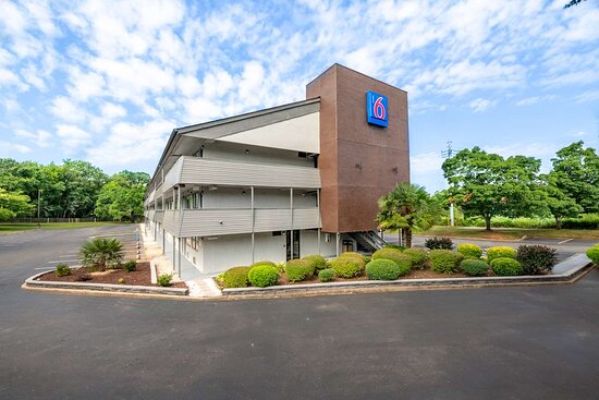 Motel 6 Charlotte Coliseum