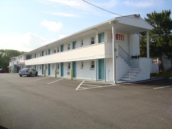 Budget Inn