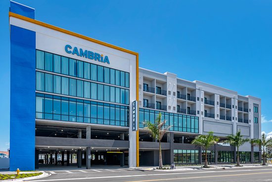 Cambria Hotel St Petersburg-Madeira Beach