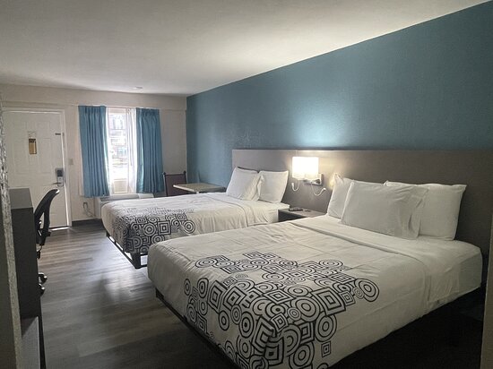 Bourbon Capital Inn