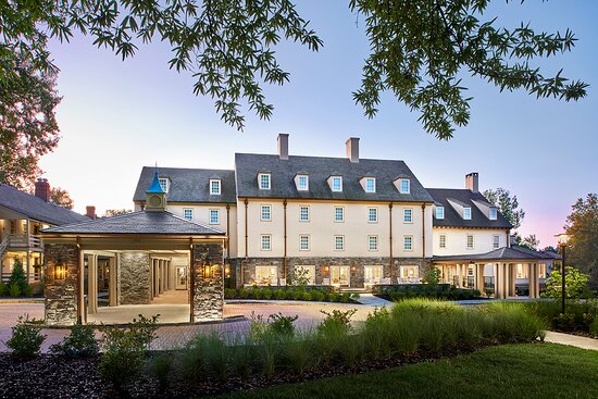 Boar's Head Resort