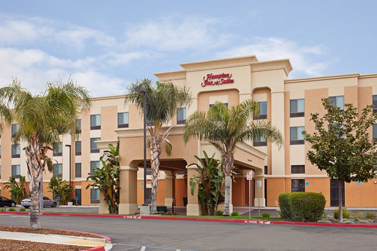 Hampton Inn & Suites Clovis-Airport North