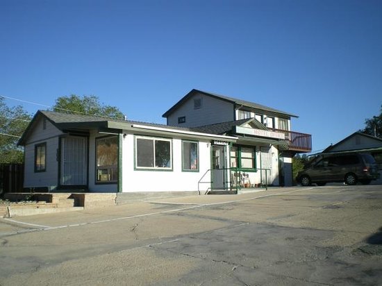 Pine View Motel
