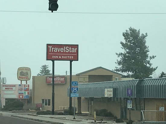 TravelStar Inn & Suites