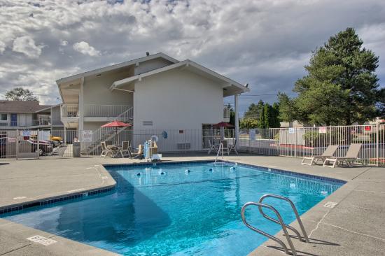 Motel 6 Everett North