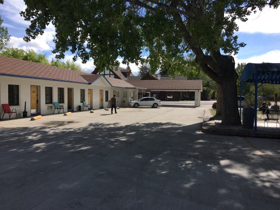 Sunrise Motor Inn