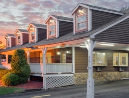 Super 8 by Wyndham Christiansburg