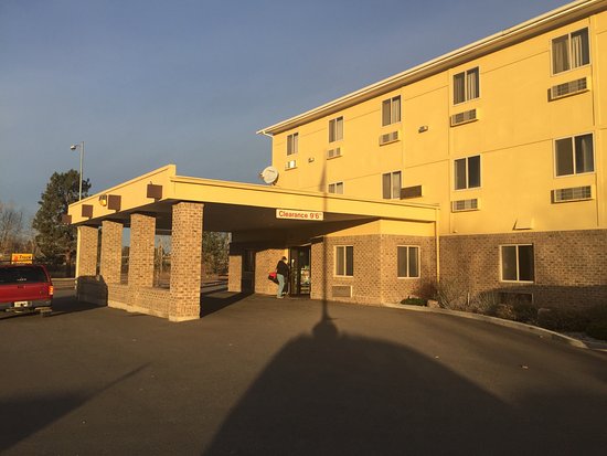 Super 8 by Wyndham Missoula/Reserve St