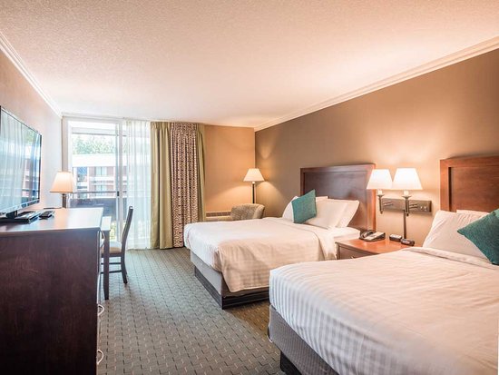 University Place Hotel and Conference Center