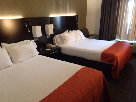 Holiday Inn Express & Suites Meridian I-20