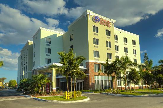 Comfort Suites Miami Airport North