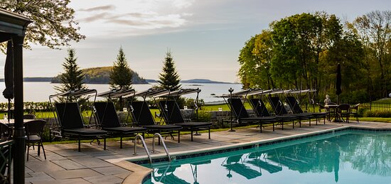 Balance Rock Inn