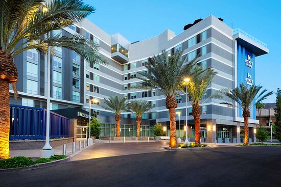 Hyatt House Tempe / Phoenix / University