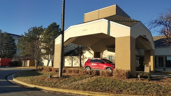 La Quinta Inn & Suites by Wyndham Overland Park