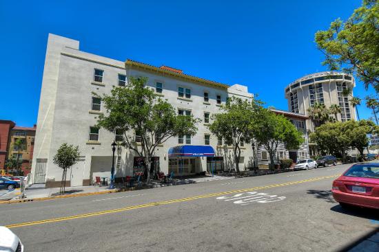 Motel 6 San Diego, CA - Downtown