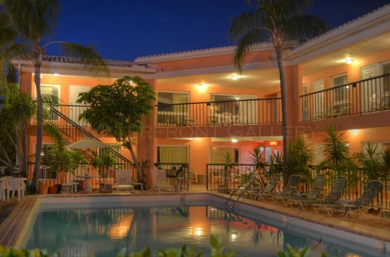 Rose Motel