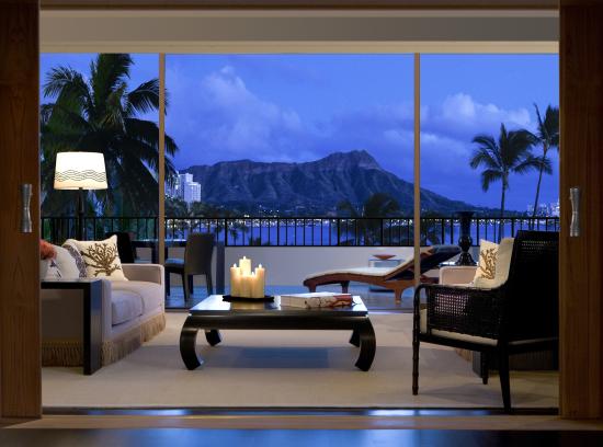 Halekulani Hotel