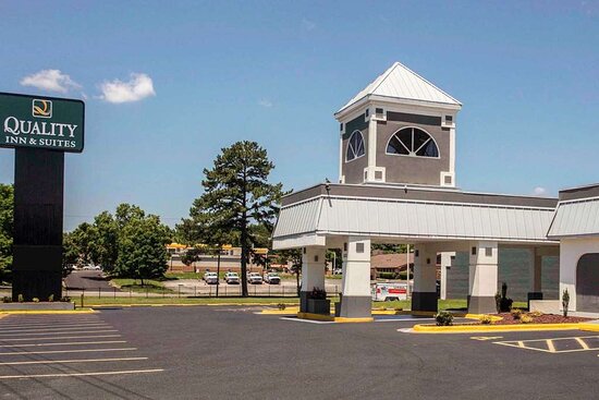 Quality Inn & Suites