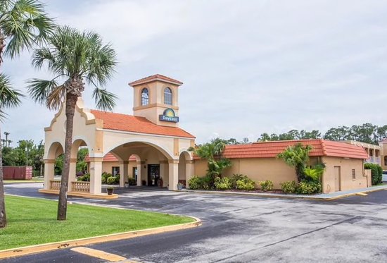 Days Inn by Wyndham Ormond Beach