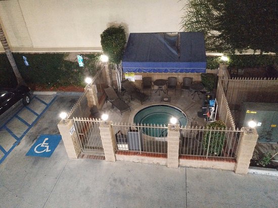 Days Inn by Wyndham Los Angeles Lax/ Redondo&ManhattanBeach