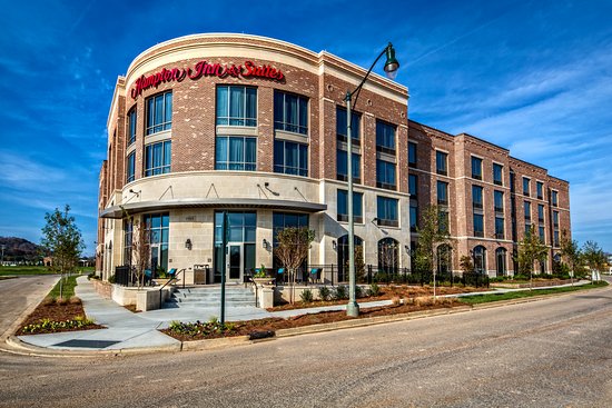 Hampton Inn & Suites Franklin Berry Farms
