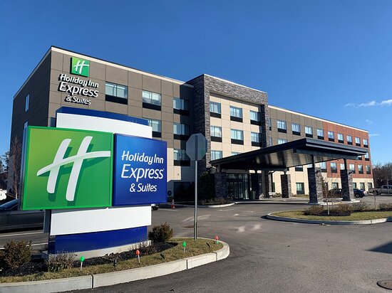 Holiday Inn Express & Suites Boston South - Randolph